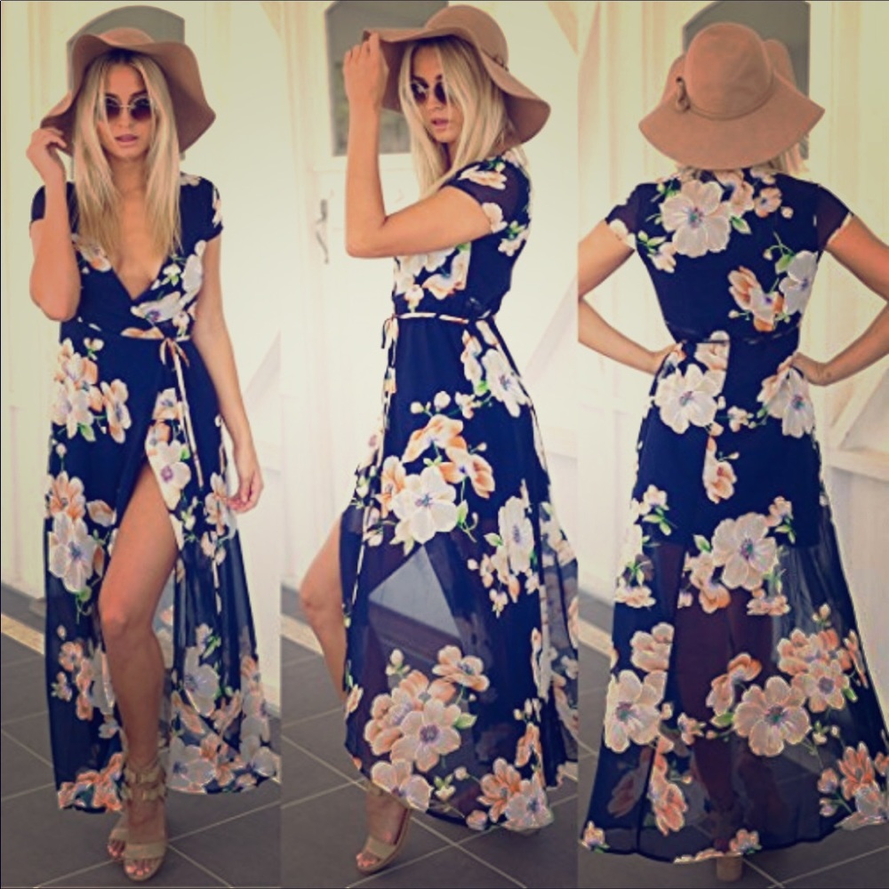 NWOT Floral Boutique Wrap Dress